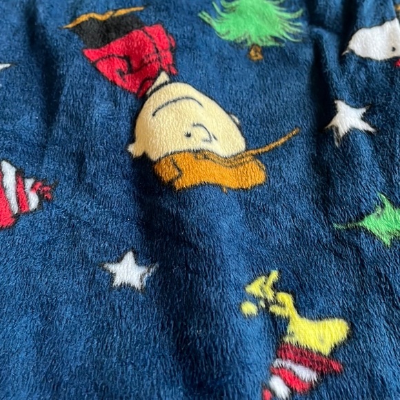 Peanuts Christmas PJ Pants - Picture 3 of 10